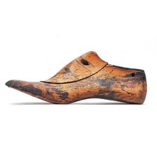 Antica Forma In Legno Di