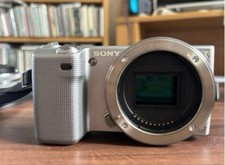 Fotocamera digitale mirrorless