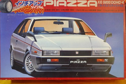 Fujimi isuzu piazza xe - piazza,