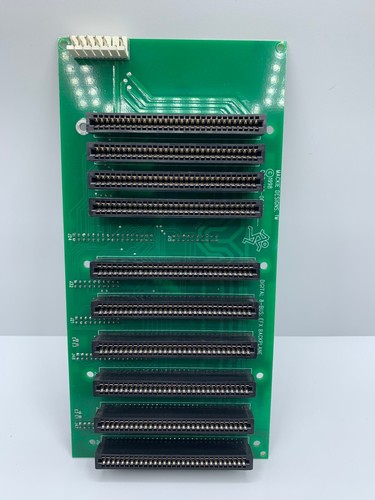 Mackie 055 163 - d8b, scheda