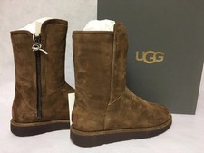 Stivali UGG Donna Abree Corti