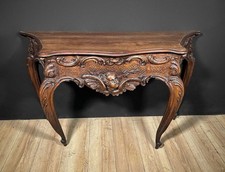 Antica e pregiata Consolle