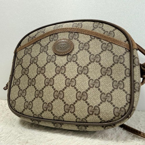 Eccellente vecchia borsa - , a