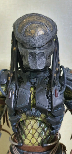 Hot toys figura - predator, 2