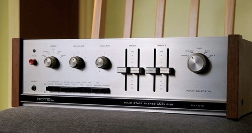 Amplificatore stereo stato - amplificatore,