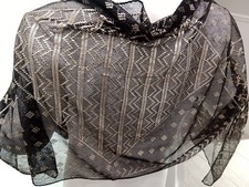 Scialle ASSUIT cotone nero e filo d'argento; Egitto anni Venti. PED:GRATUITA