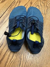 NEW pr of Hike Footwear
