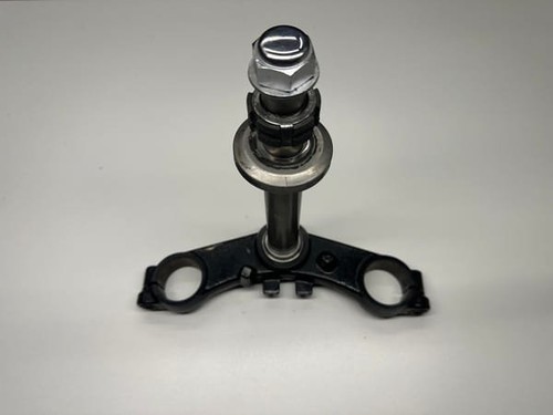 Fourche inferieur yamaha - de,