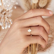 Anello con diamanti taglio
