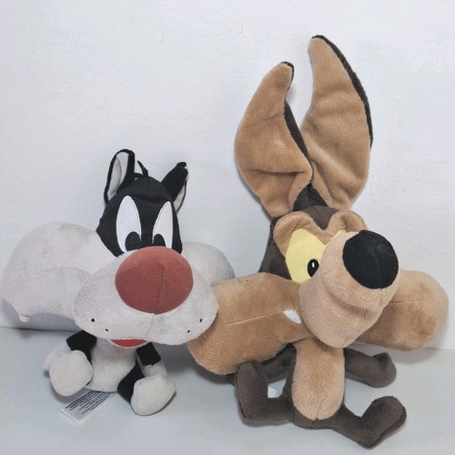 Looney tunes plush - looney,