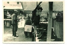G019] GIAVENO Torino "Sul mercato" Cartolina fotografica RPPC Bancarella scarpe