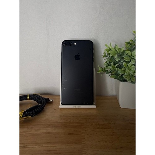 Apple iphone plus 128gb - 7,
