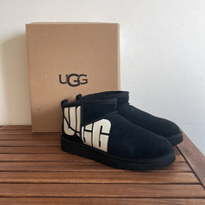 Stivaletti UGG Classic Ultra