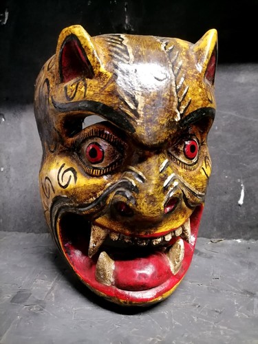 Maschera tigre intagliata - , in