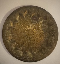 Piatti Antichi Ottone Lavorati Artigianalmente 