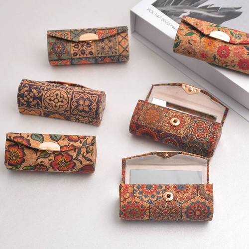 Porta rossetto con specchio - rossetto,