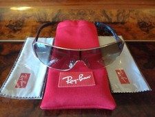 Occhiali da Sole Ray Ban Junior modello RJ9517S