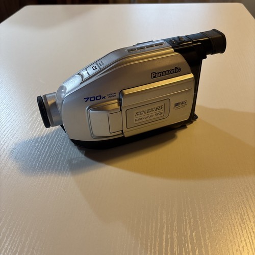 Videocamera panasonic l354d - videocamera,