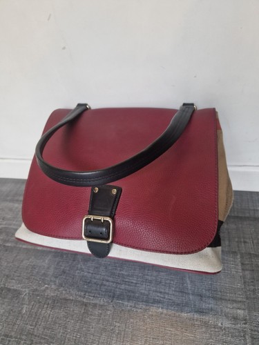 Sac burberry porté épaule - burberry,