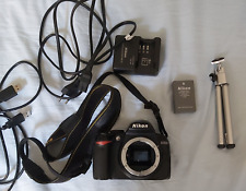 Fotocamera Nikon D3000 10MP LCD 3 pollici solo corpo  completa di batteria