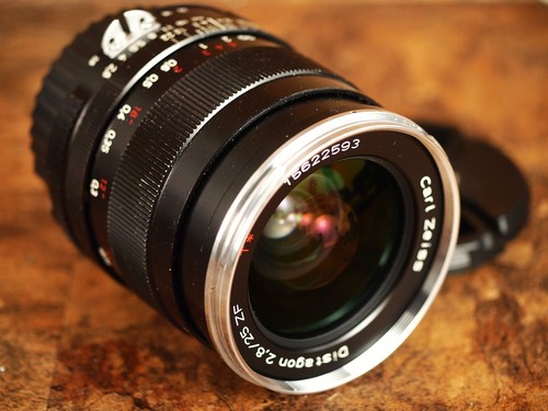 Obiettivo zeiss 2 - 25, mm