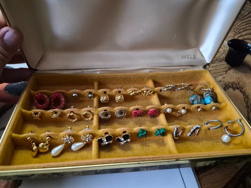 Vintage mele earring box - mele,
