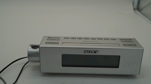 Sony dream machine - machine, icf-c717pj