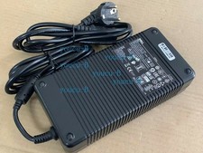 CARICABATTERIE ADATTATORE AC ORIGINALE DELL ALIENWARE M18X R1 R2 X51 330W XM3C3 Y90RR NUOVO