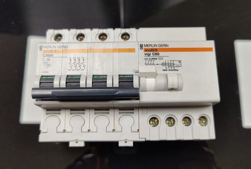 Merlin gerin multi9 c60h - multi9, 4
