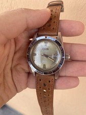 ULTRA RARE Skin Diver “DUWARD ACQUASTAR” Calypsomatic case, automatic
