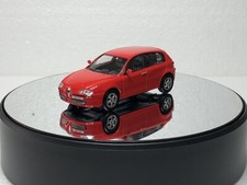 1:43 = ALFA ROMEO 147 1.9 JTD (2000) MODELLINO ROSSO STATICO COMPLETO?(NO 1:24