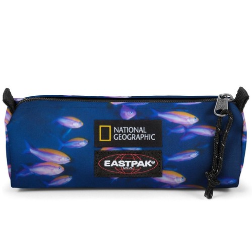 Astuccio eastpak benchmark - astuccio,