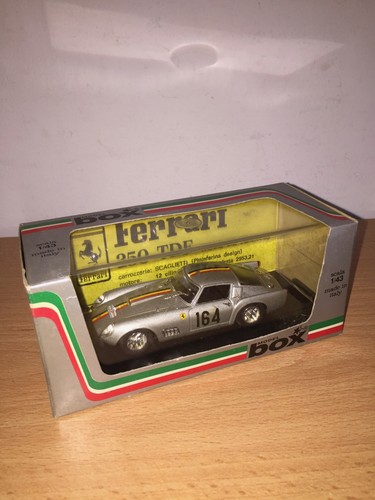 Model box ferrari 250 tdf - 1:43,