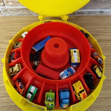 Micro Mini Action Garage con