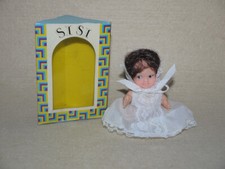 Sisi 1966 UD Co Inc. Bambola