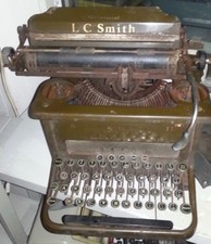LC SMITH SILENT OLD TYPEWRITER
