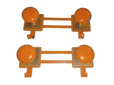 COPPIA DI APPENDIABITI A DUE POSTI IN METALLO 1970 COLORE ARANCIO