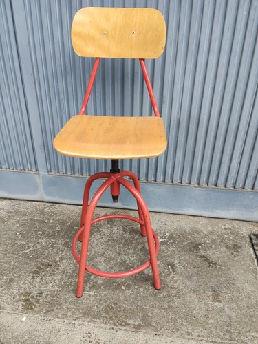 Sgabello scolastico vintage