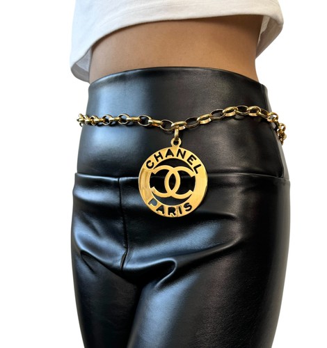 Chanel vintage big logo - chanel,