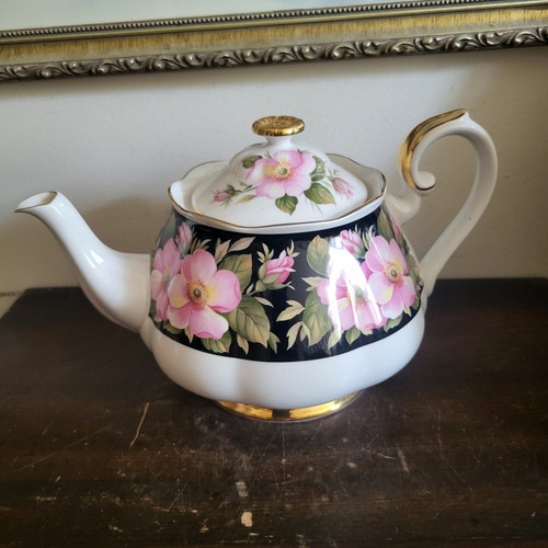 Royal albert provincial - royal,