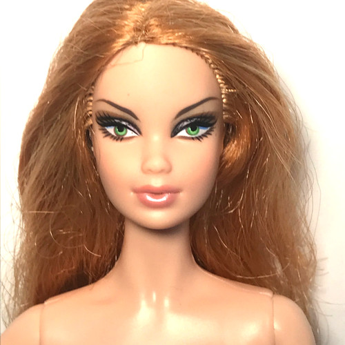 Barbie nuda 2007 - top, model