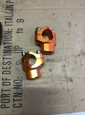 Attacchi Manubrio 28 Ktm 125 200 250 300 400 450 520 530 625 640 660 950 990