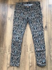 Stradivarius Floral Jeans Size