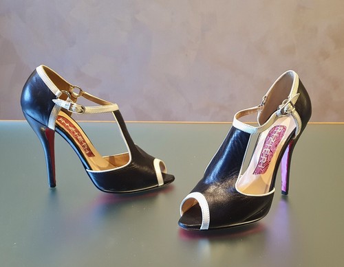 Scarpa con tacco décolleté - scarpa,