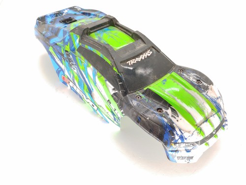 Used traxxas revo - traxxas, 1/8