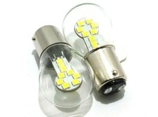1 LUCE BAY15D 1157 P21/5W Led