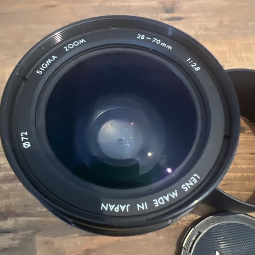 Sigma zoom f - 28-70, f/2.8