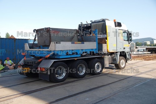 Foto camion mercedes benz - foto,