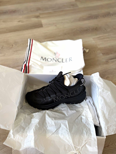 Moncler trailgrip lite2 - moncler,