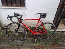 bici da Corsa  usata poco , marca Pinarello , colore rosso Ferrari , nessun far 